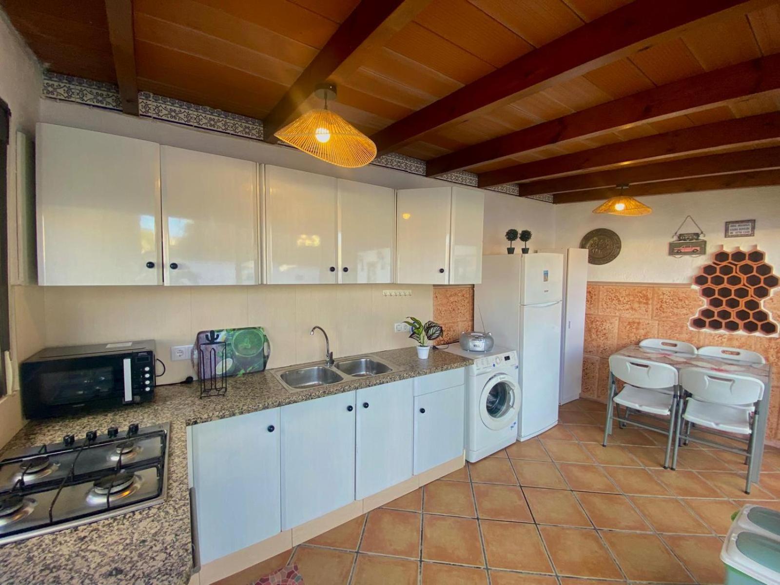 Apartamento Monica Кальпе Экстерьер фото